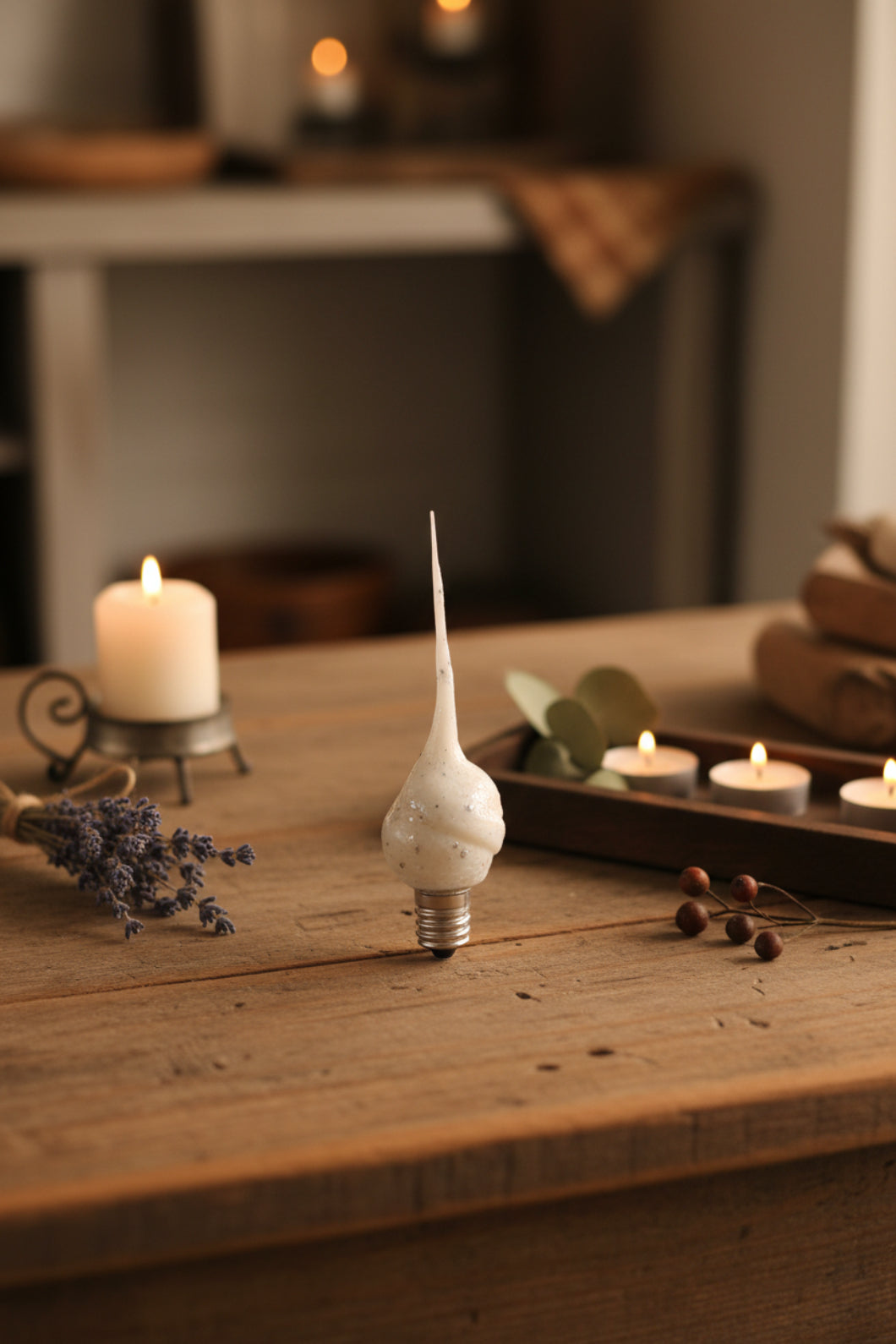 Primitive 3 watt Cookies and Cream Scent Silicone Tiny 1/2" Light Bulb - The Primitive Pineapple Collection
