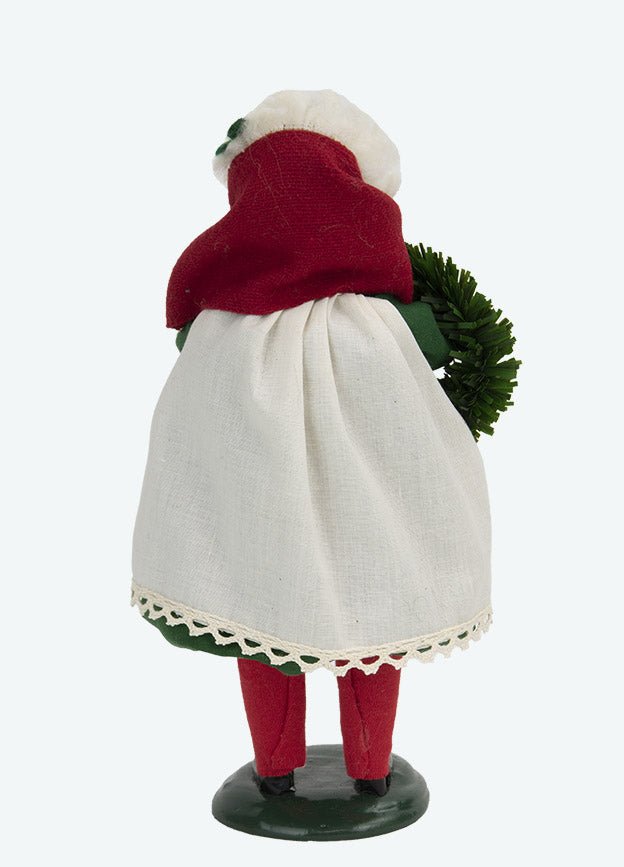 Byers Choice Carolers Christmas Campbell Family Girl 1242G - The Primitive Pineapple Collection