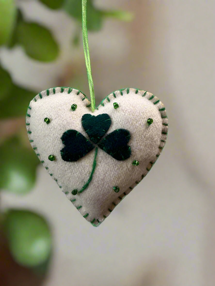 Primitive Handcrafted Spring St Patricks Felt 3.5” Heart w/ Clover Ornament - The Primitive Pineapple Collection