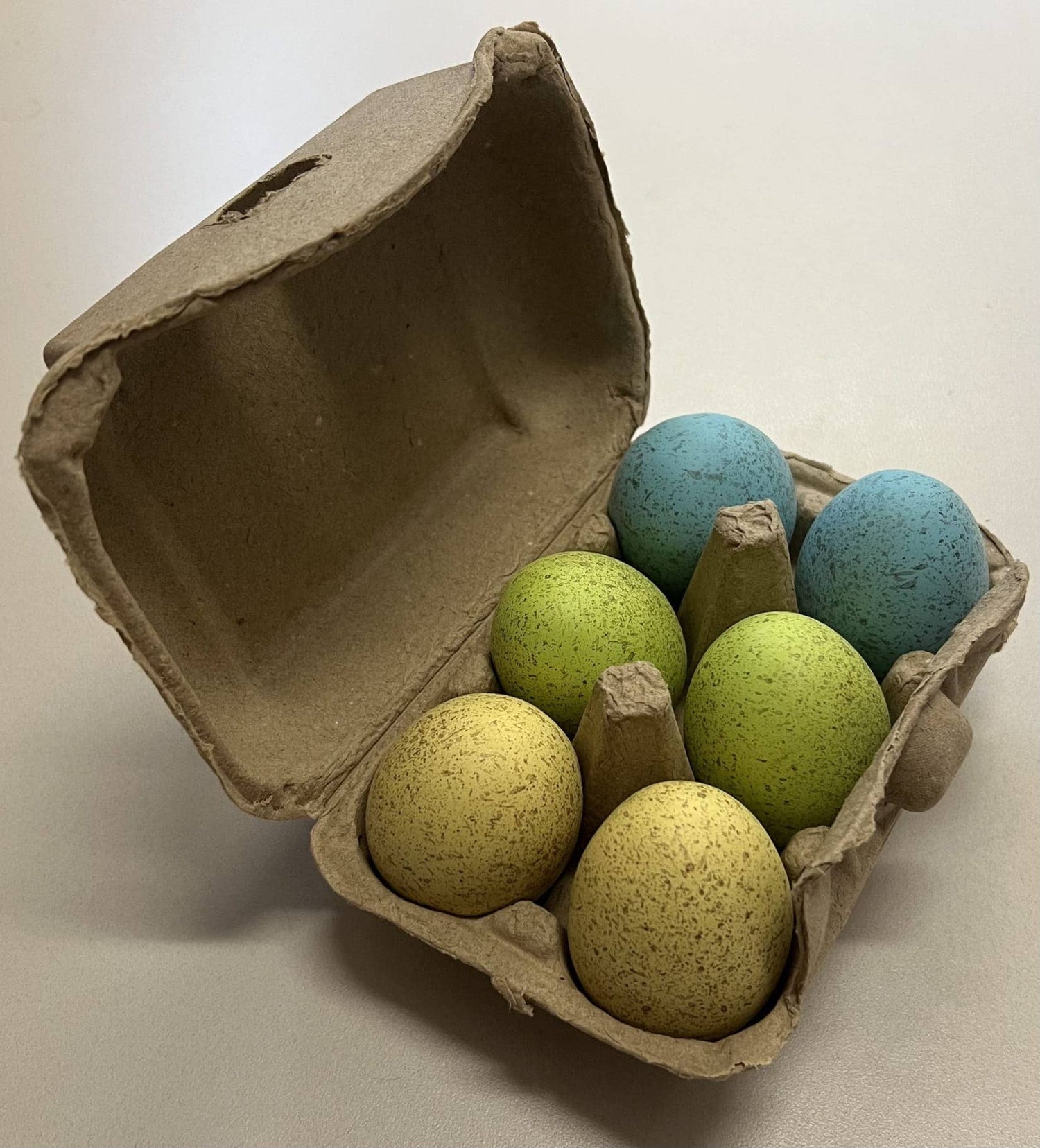 Primitive Farmhouse Set of Six Life Size Resin Eggs in Carton - The Primitive Pineapple Collection