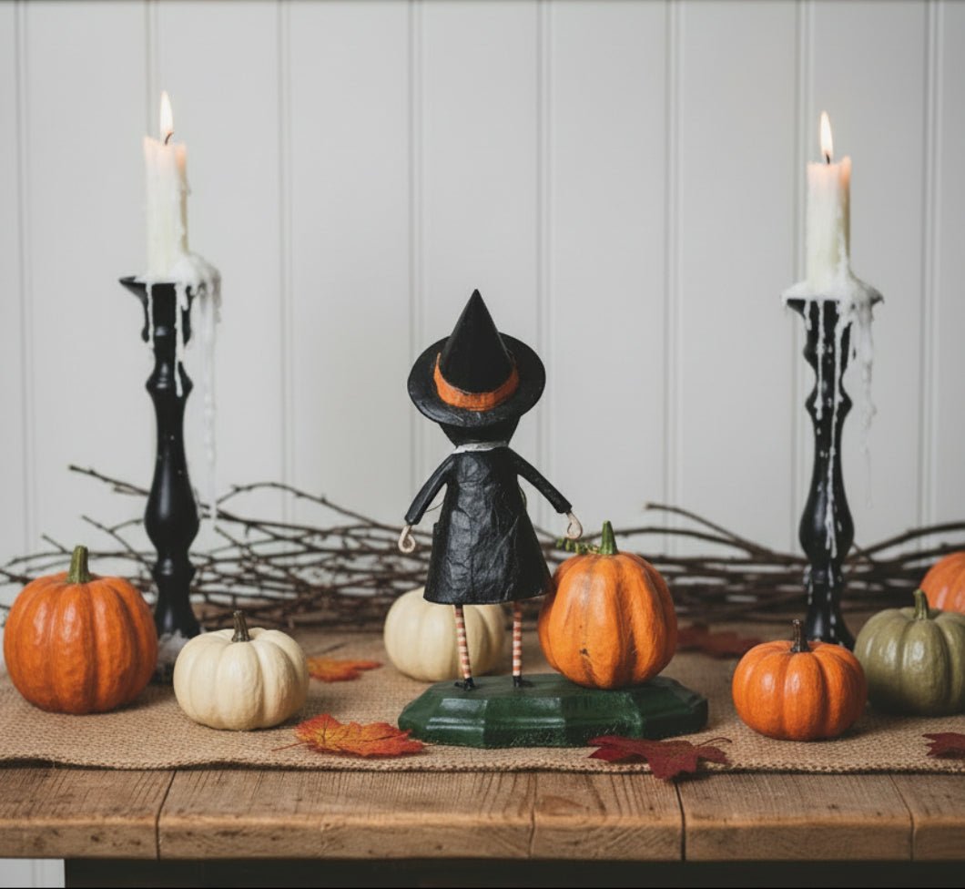 ESC Folk art Halloween Lori Mitchell Agatha and Jack 13317 - The Primitive Pineapple Collection