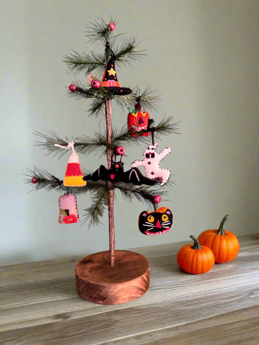 Primitive Handcrafted Halloween Felt 2” Black Crow Ornament - The Primitive Pineapple Collection