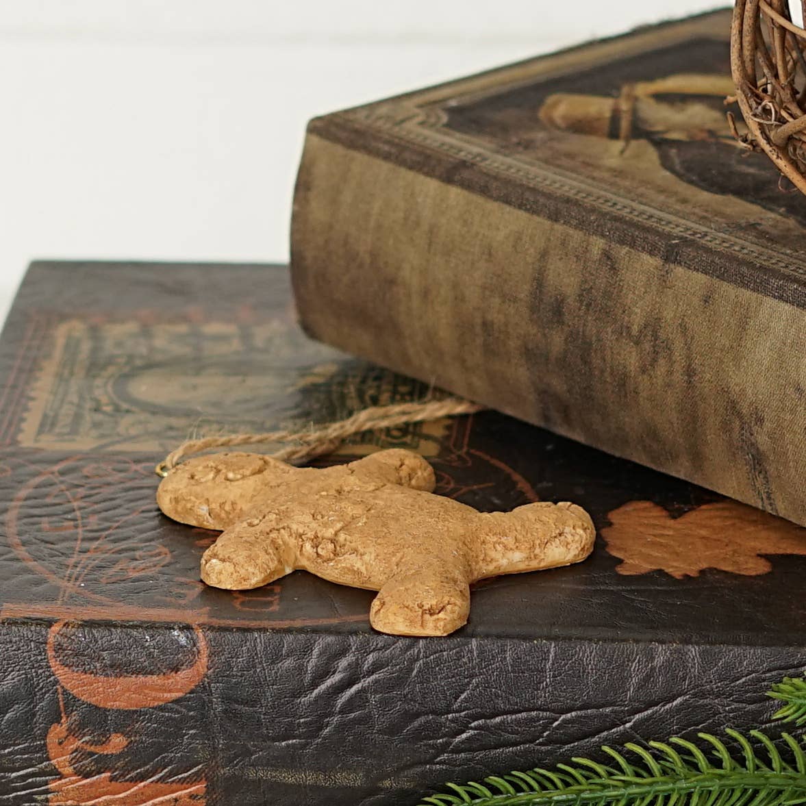 Primitive Christmas 3.75" Gingerbread Man Cookie ornament - The Primitive Pineapple Collection