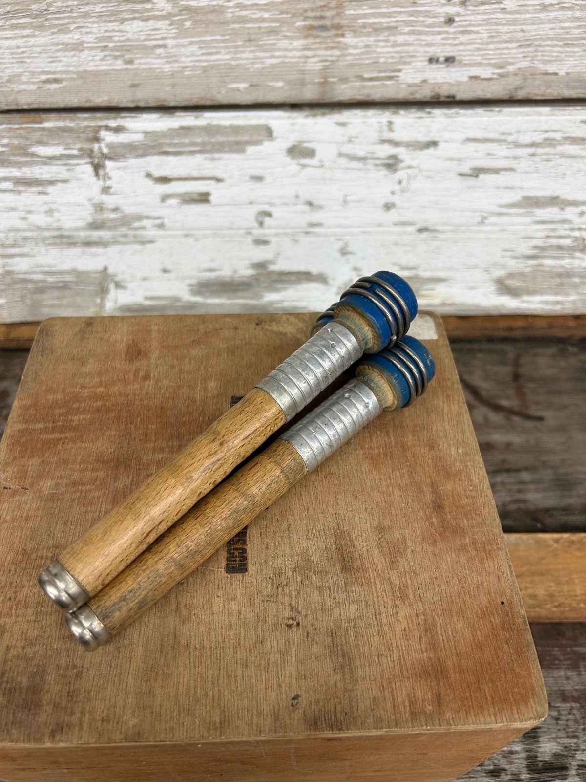 Primitive Everyday ONE pc 6.5" Wood Quill with Blue Top - The Primitive Pineapple Collection