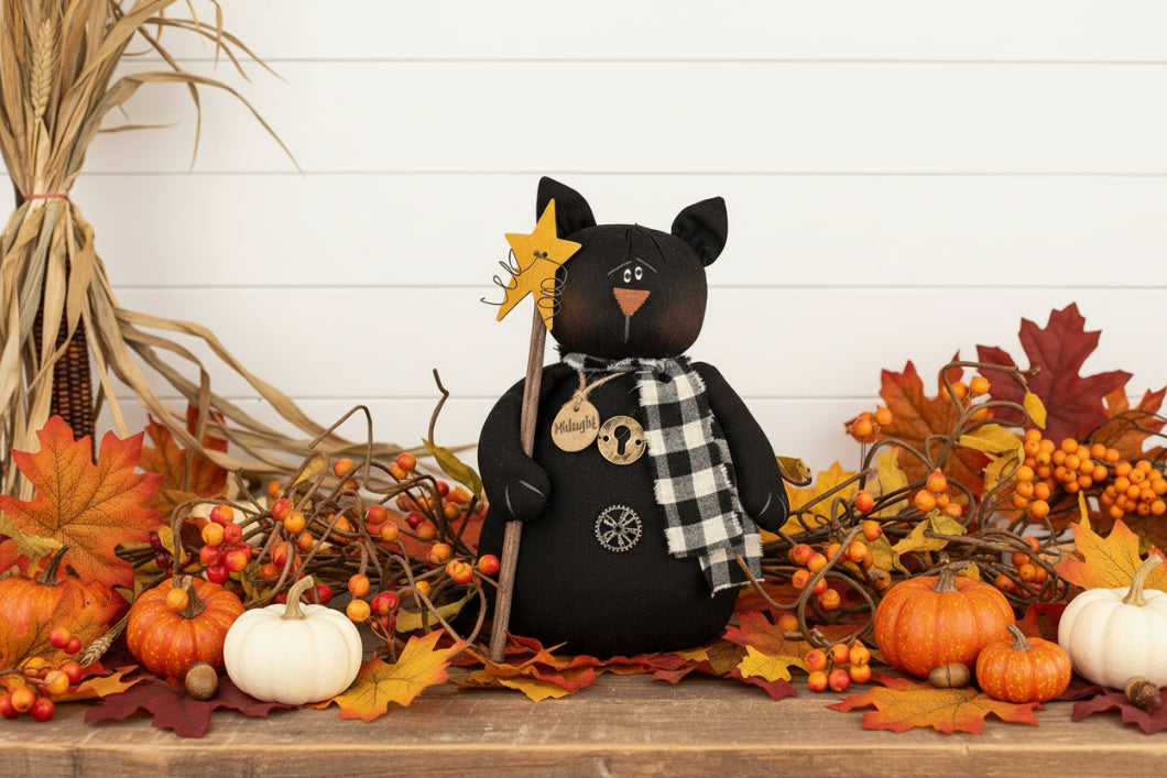 Honey and Me Halloween Midnight the Cat - The Primitive Pineapple Collection