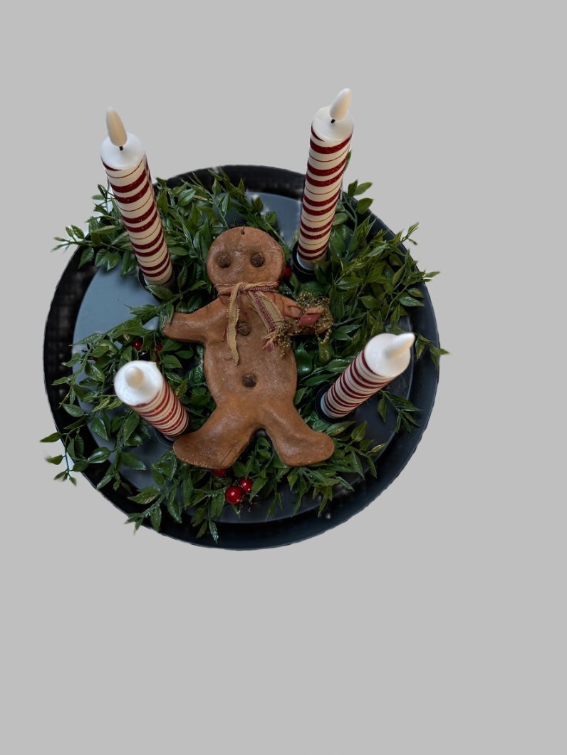 Primitive Christmas Rustic Black Metal 4 Taper Candle Holder Tray with Wreath Set - The Primitive Pineapple Collection