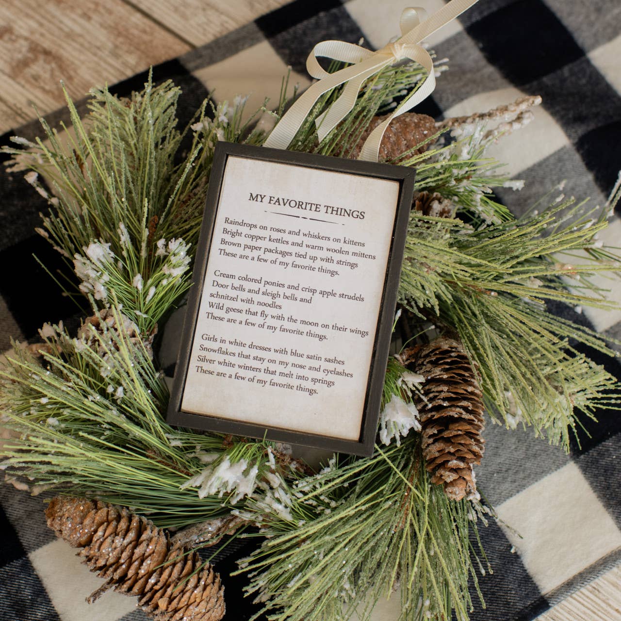 Ragon House Christmas Vintage Look My Favorite Things Sign Ornament - The Primitive Pineapple Collection