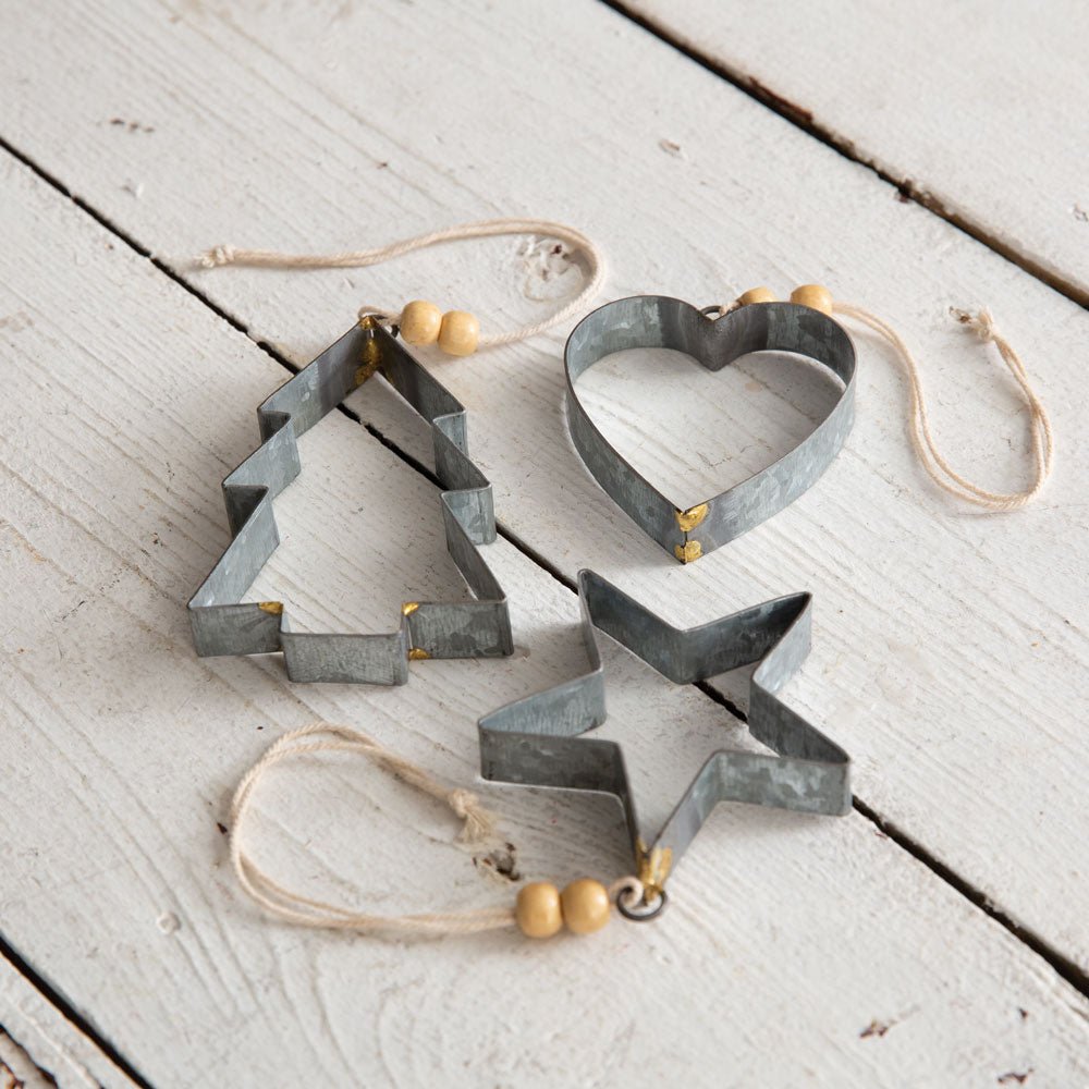 Primitive Colonial Christmas Hanging Metal Cookie Cutter Ornaments 3 pc - The Primitive Pineapple Collection