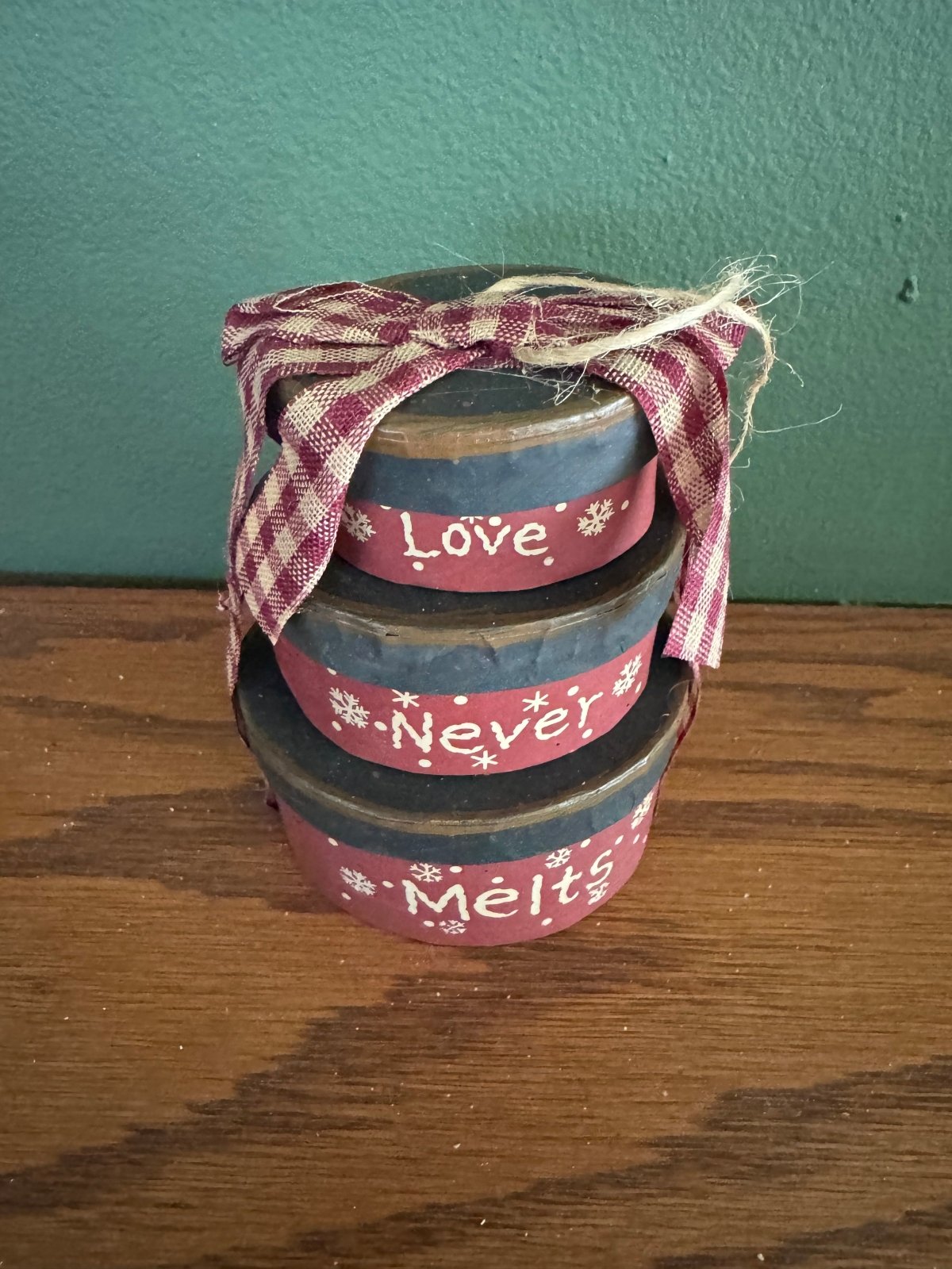Primitive Farmhouse Stacked Love Never Melts Shaker Box Ornament 4"x3" - The Primitive Pineapple Collection