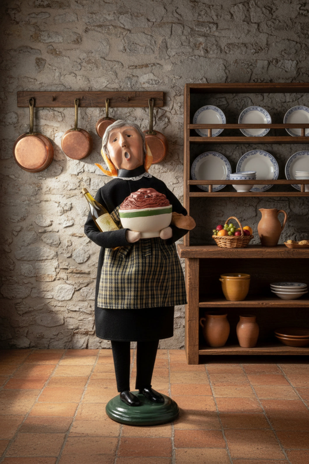 Byers Choice Carolers Colonial Italian Nonna Grandmother 4862 - The Primitive Pineapple Collection