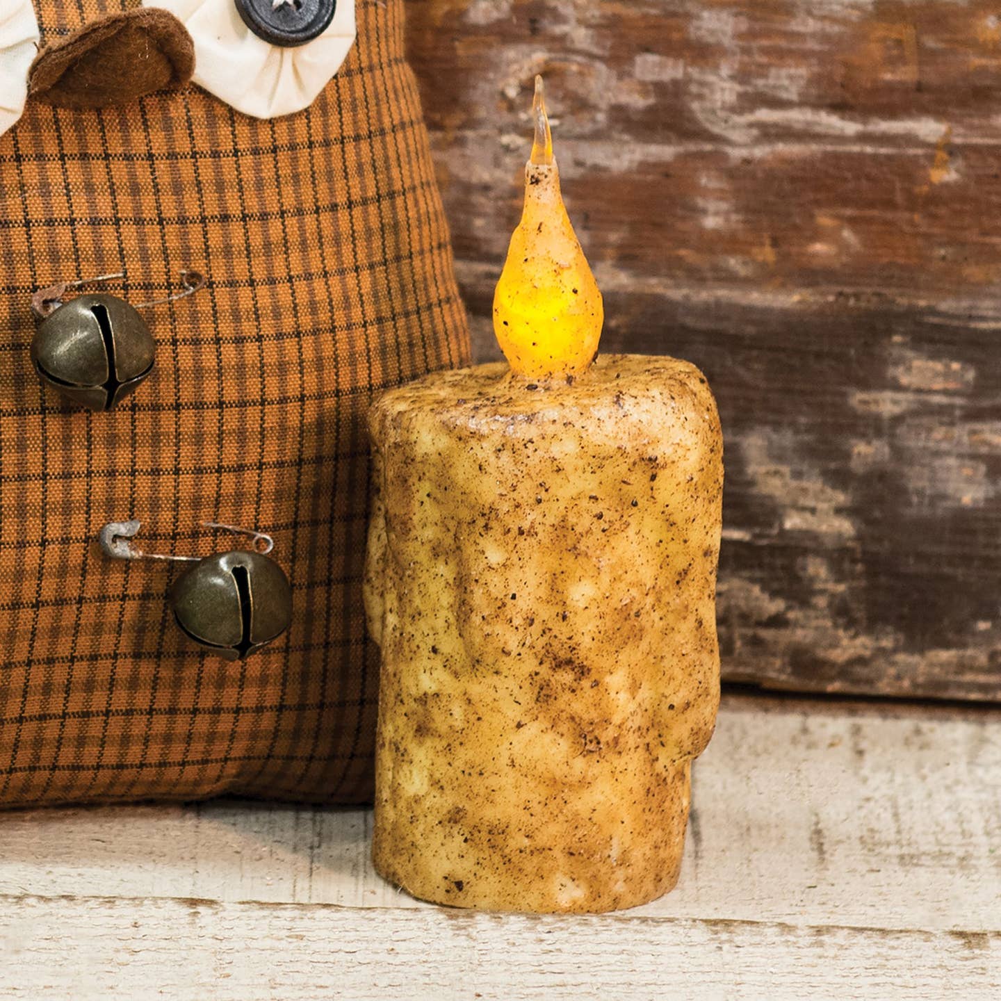 Primitive Country Burnt Ivory 5" Flickering Twisted Flame Timer Pillar - The Primitive Pineapple Collection