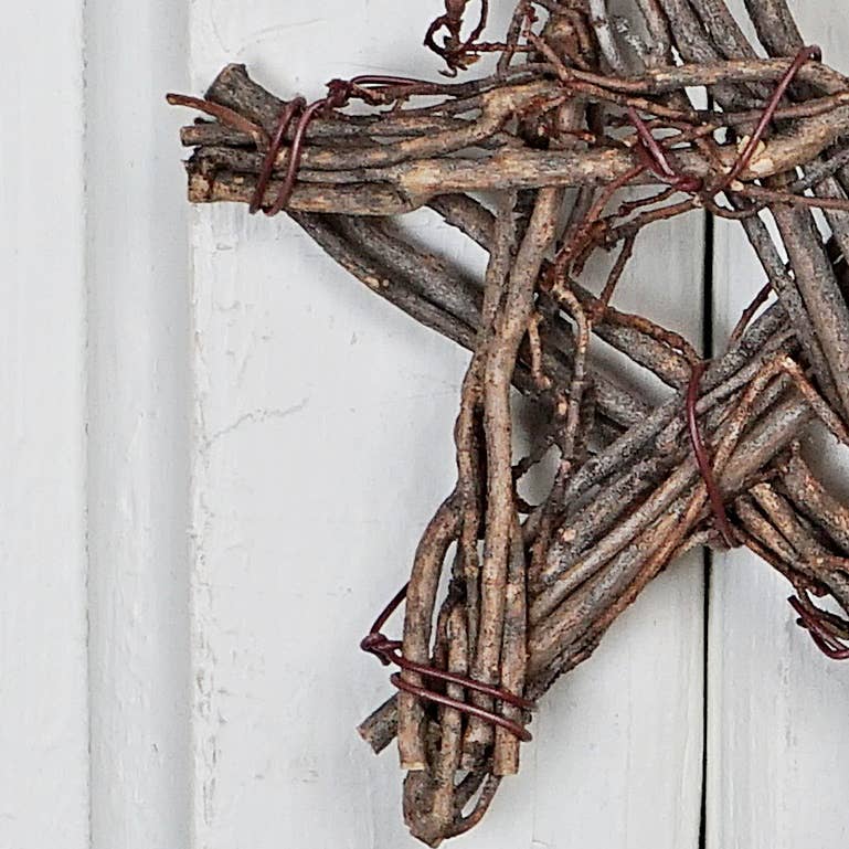 Primitive Colonial Look 4in Rattan Twig Vine Star - The Primitive Pineapple Collection