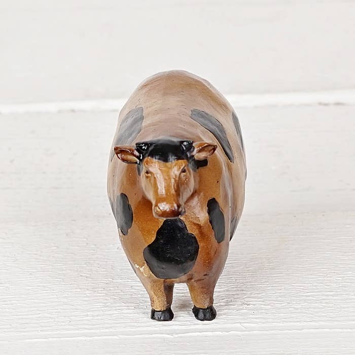 Primitive Country Vintage Look 5" Resin Cow Figurine - The Primitive Pineapple Collection