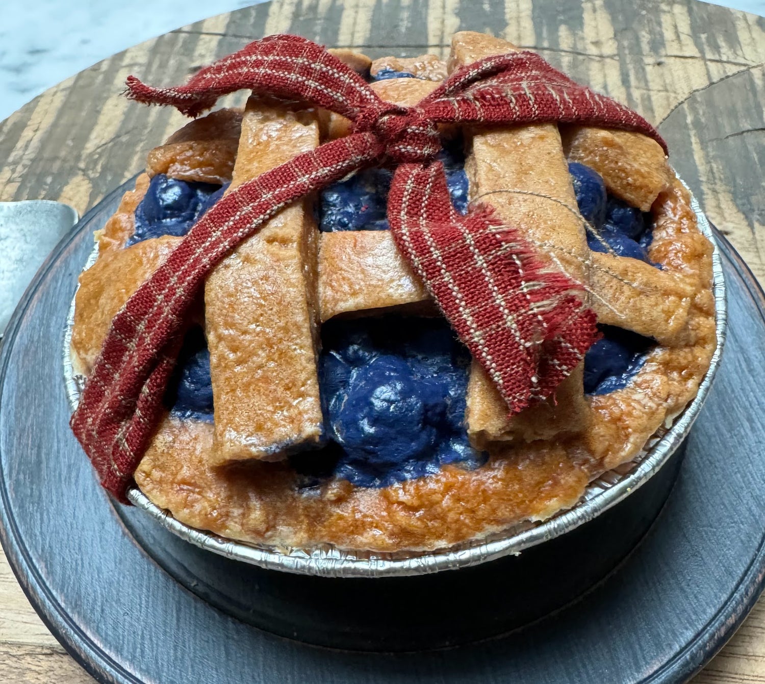 Primitive Colonial 4” Lattice Blueberry Pie Choice of Scent - The Primitive Pineapple Collection