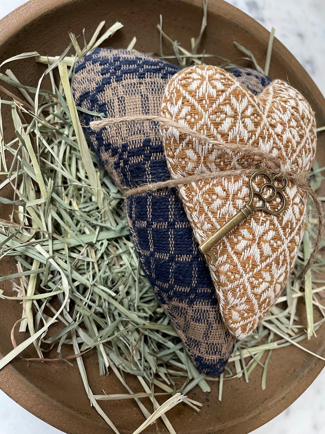 Primitives Handcrafted USA 2 pc Blue and Mustard Coverlet Hearts Bundles w/Key - The Primitive Pineapple Collection