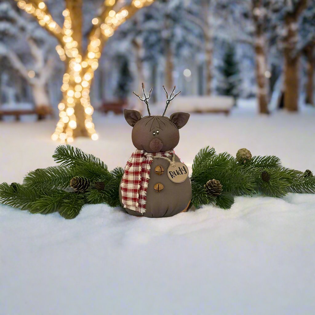 Honey and Me Christmas Rudy the Baby Reindeer 6.34" - The Primitive Pineapple Collection