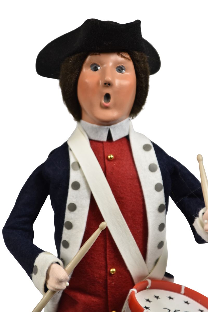 Byers Choice 250 Year Collectable Patriotic 1776 Drummer Caroler 5260 - The Primitive Pineapple Collection