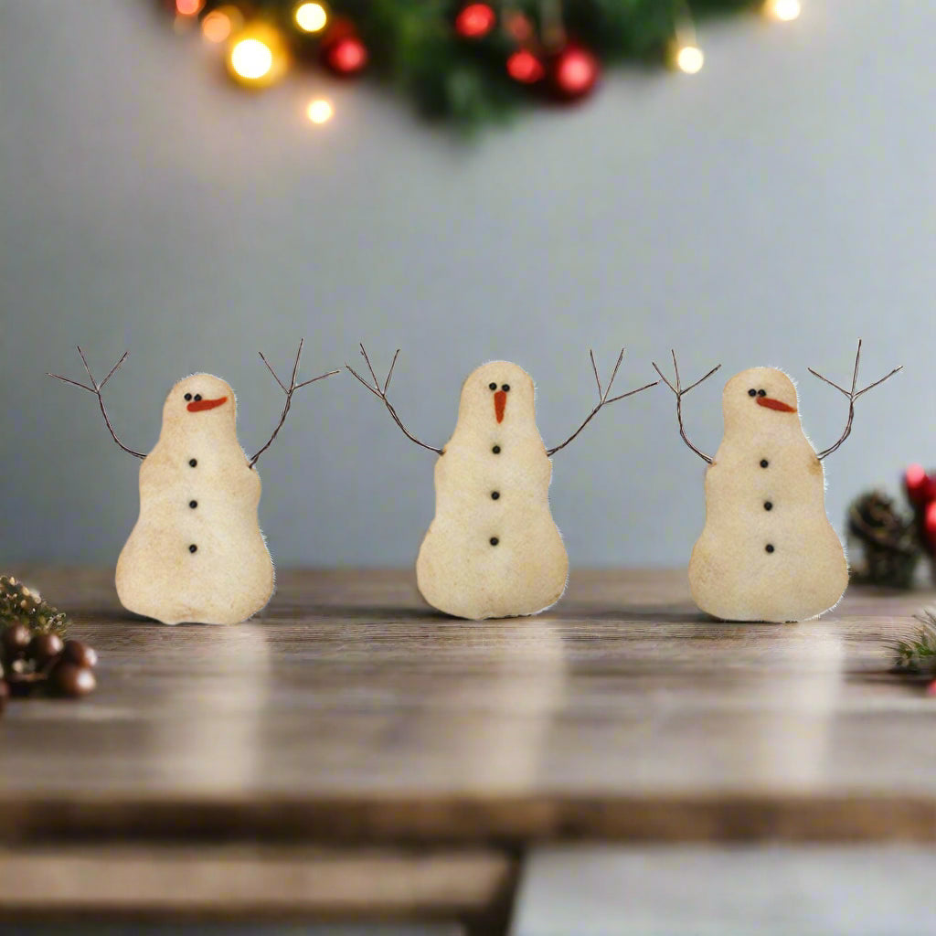 Primitive Christmas 3 pc Wire Arm Fleece Snowman Bowl Filler