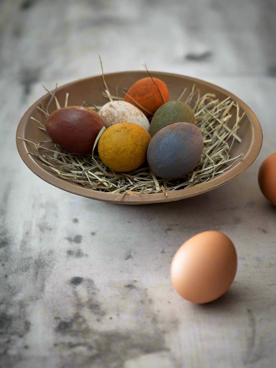Primitive Colonial Handcrafted Spring 6 pc Egg w/ Prim Easter Grass - The Primitive Pineapple Collection