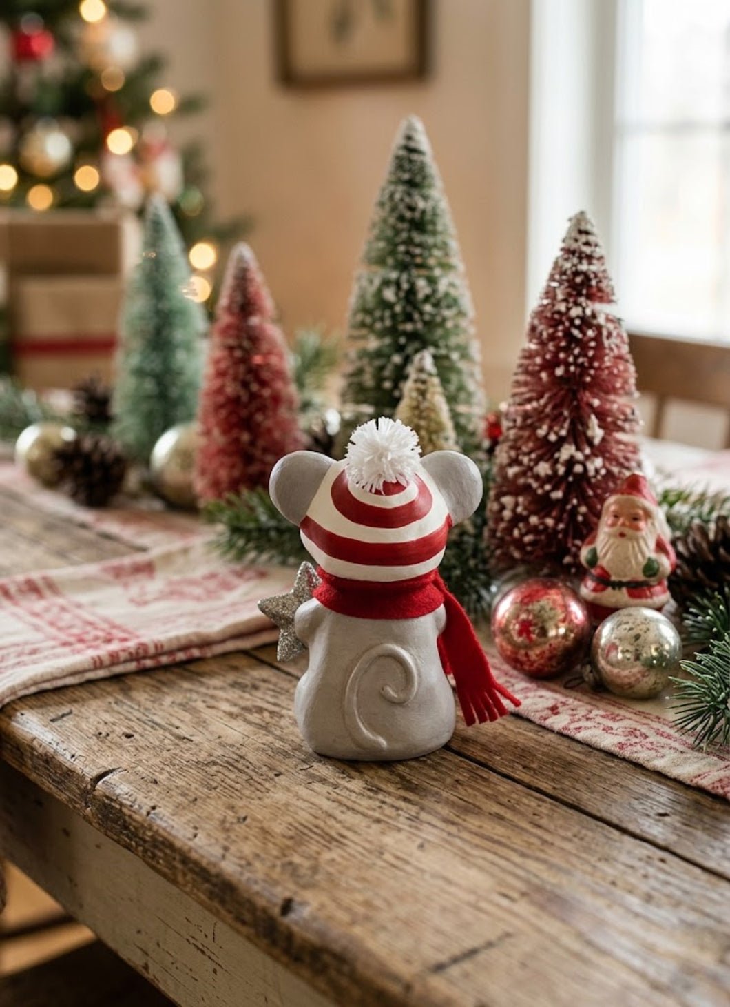 Bethany Lowe Starlight the Christmas Mouse by Michelle Allen - The Primitive Pineapple Collection