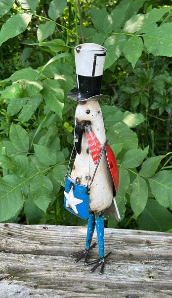 Primitive Americana Recycled Metal 14" Thomas Turkey w/ Star 10.5" - The Primitive Pineapple Collection