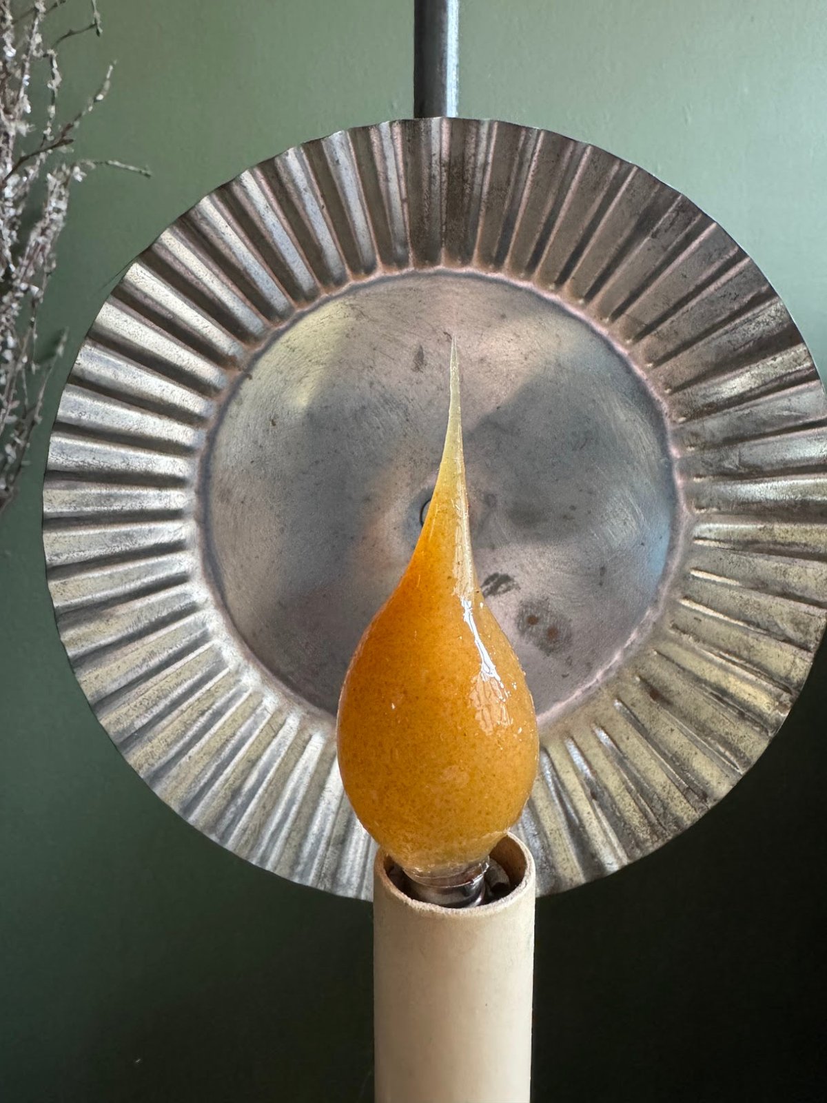 Primitive/Farmhouse 5 watt Vanilla Hazelnut Silicone Light Bulb - The Primitive Pineapple Collection