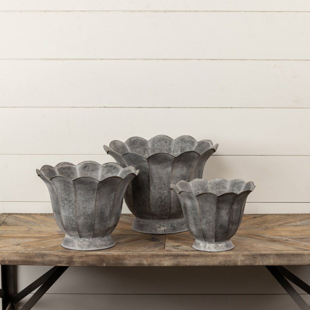 Primitive Ragon House 3 pc Vintage Look Scalloped Edge Metal Vases - The Primitive Pineapple Collection