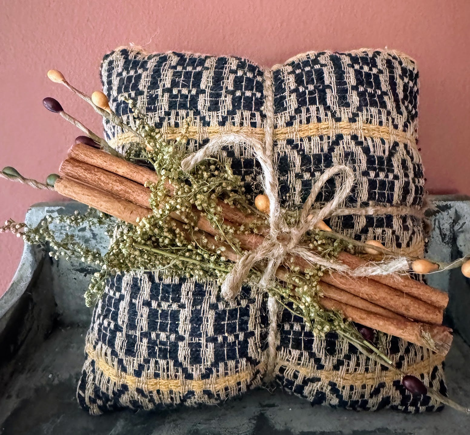 Primitive Colonial Handmade Pillow Tuck Pillow Sweet Annie Cinnamon 7" x 6" - The Primitive Pineapple Collection