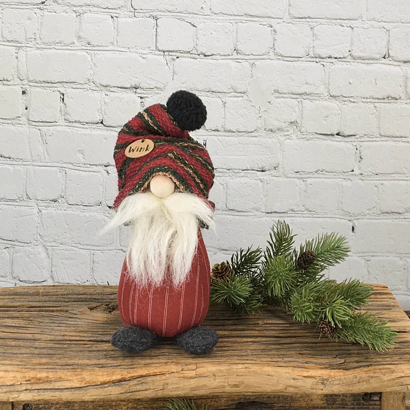 Honey and Me Christmas Wink the Gnome 8" - The Primitive Pineapple Collection