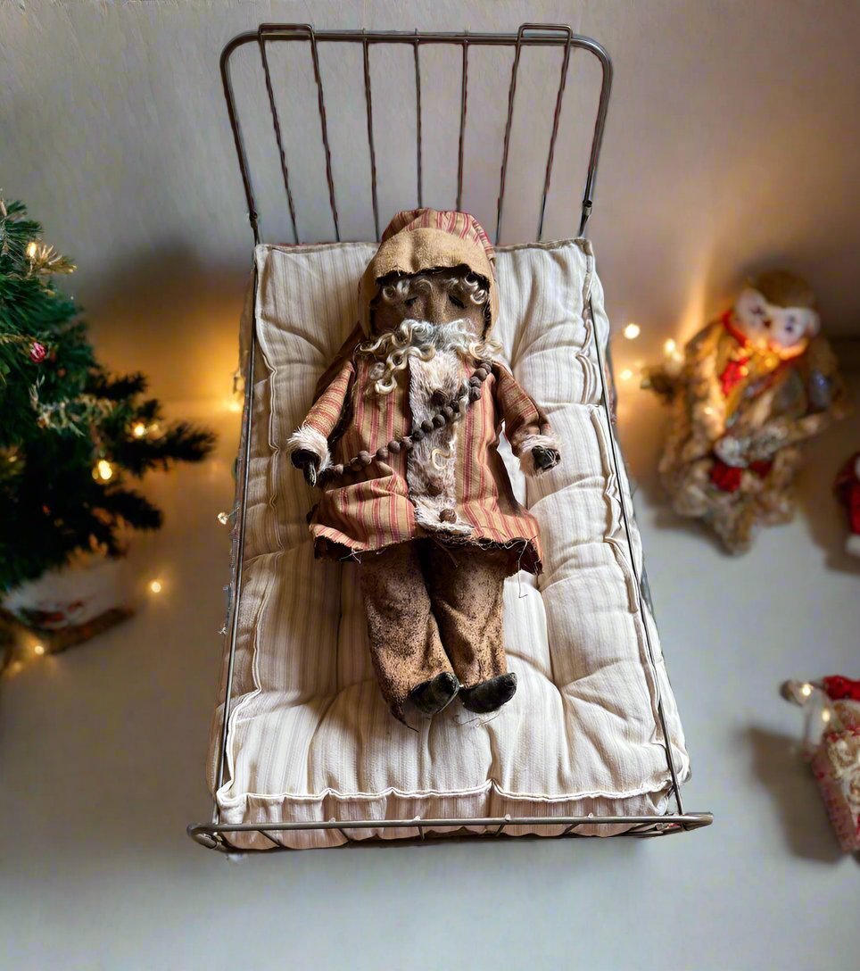 Honey and Me Antique Metal Folding Bed for Dolls/Teddy Bears 18.5"L - The Primitive Pineapple Collection