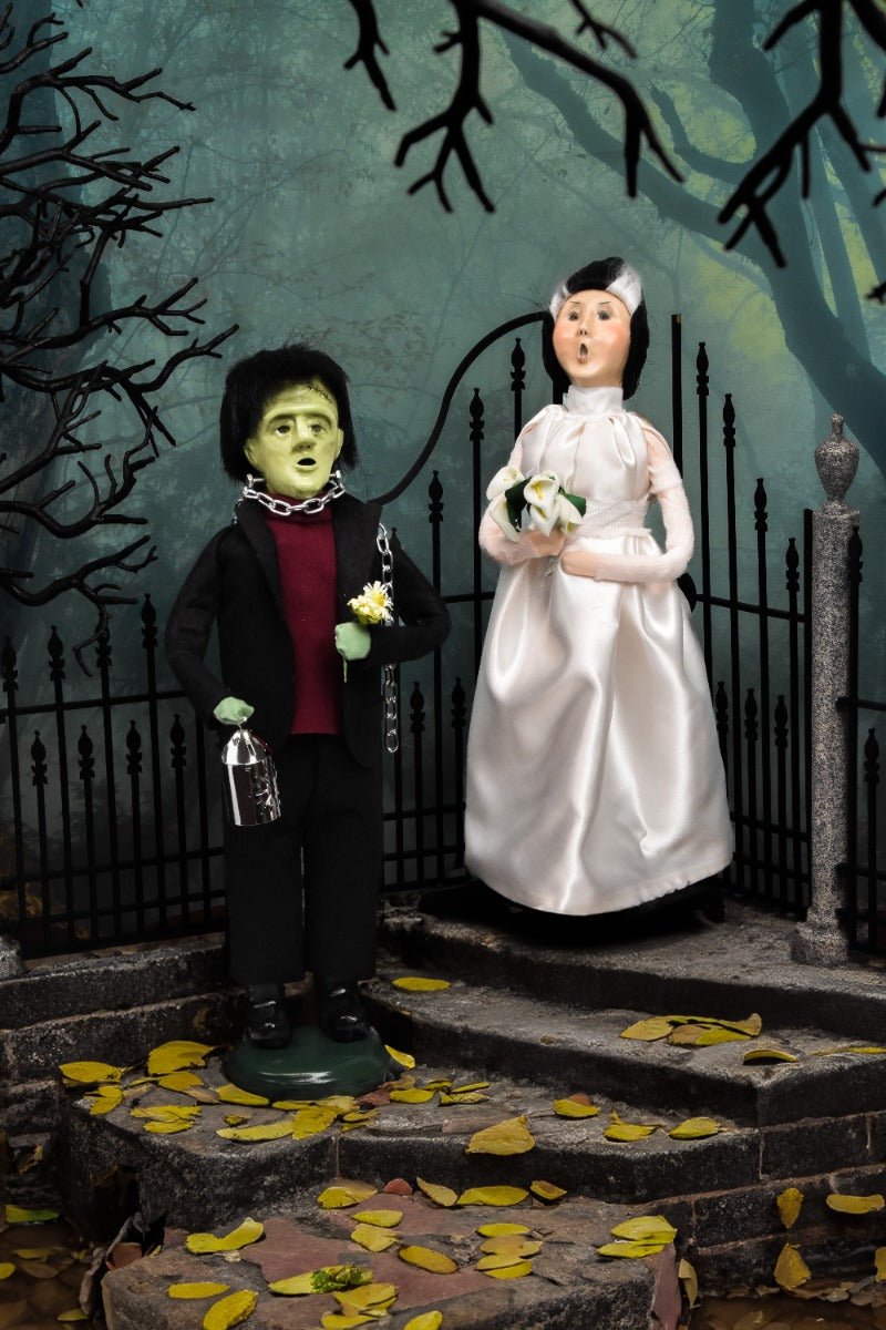 Primitive Colonial Byers Choice Halloween Bride of Frankenstein 7246W - The Primitive Pineapple Collection