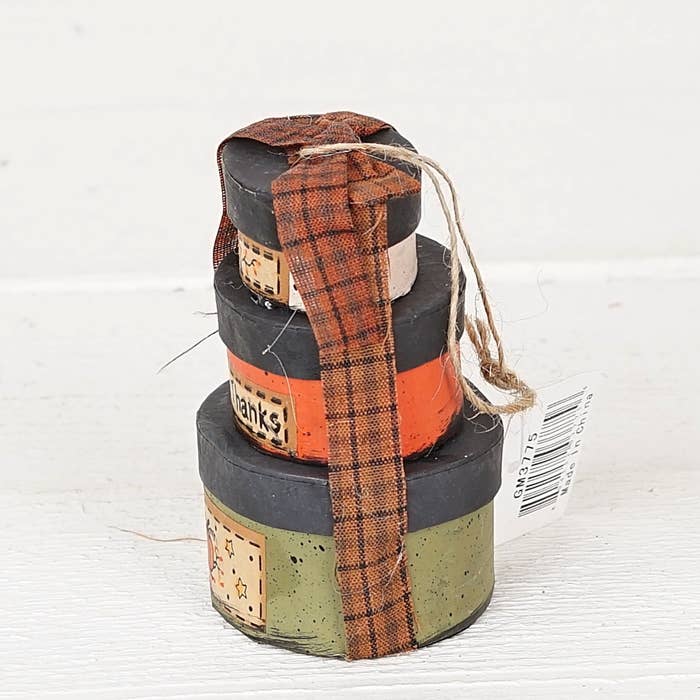 Primitive Fall/ Thanksgiving Stacked Pumpkin Give Thanks Shaker Box Ornament 4"x3" - The Primitive Pineapple Collection