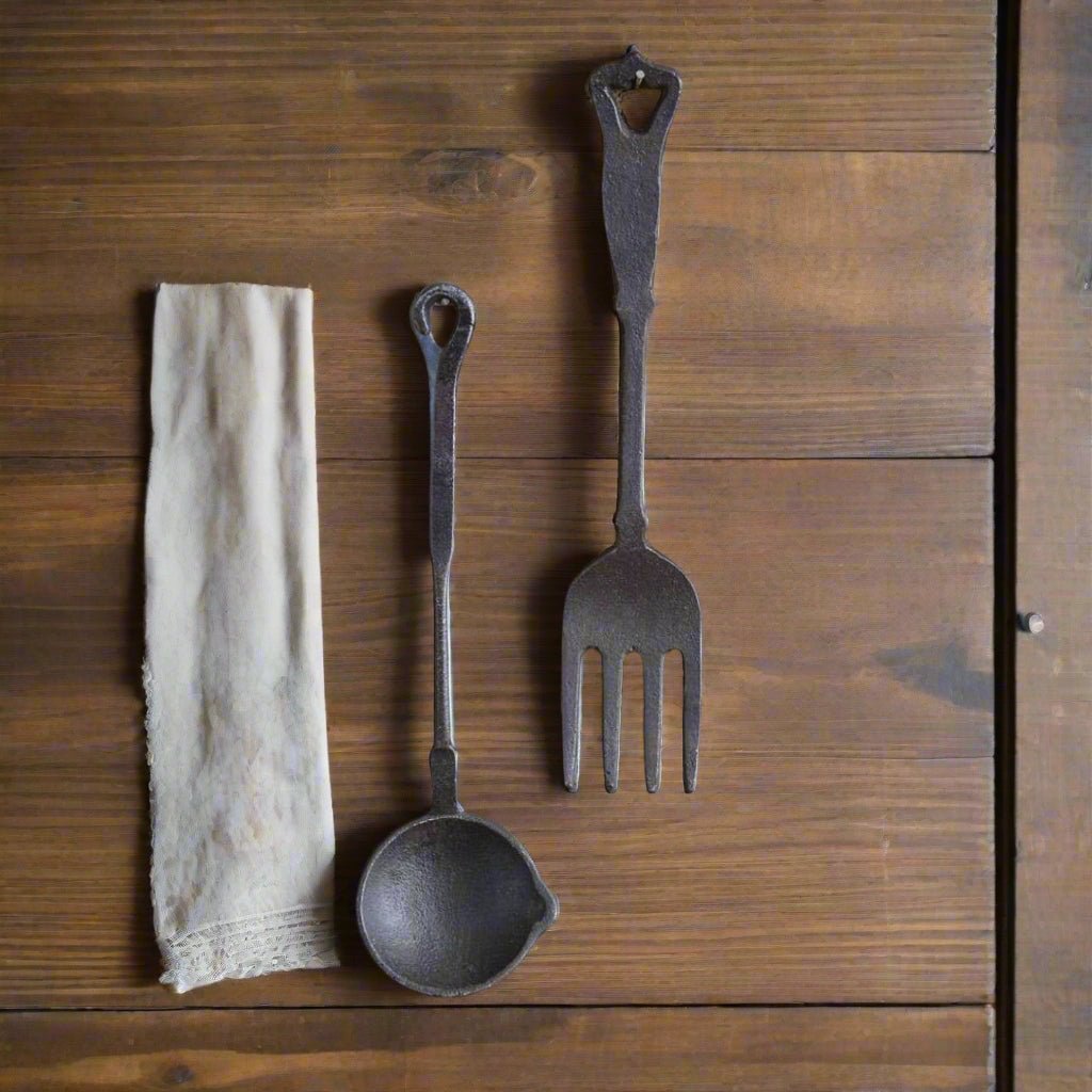 Primitive Colonial 2 pc set Fork/Spoon Utensils - The Primitive Pineapple Collection