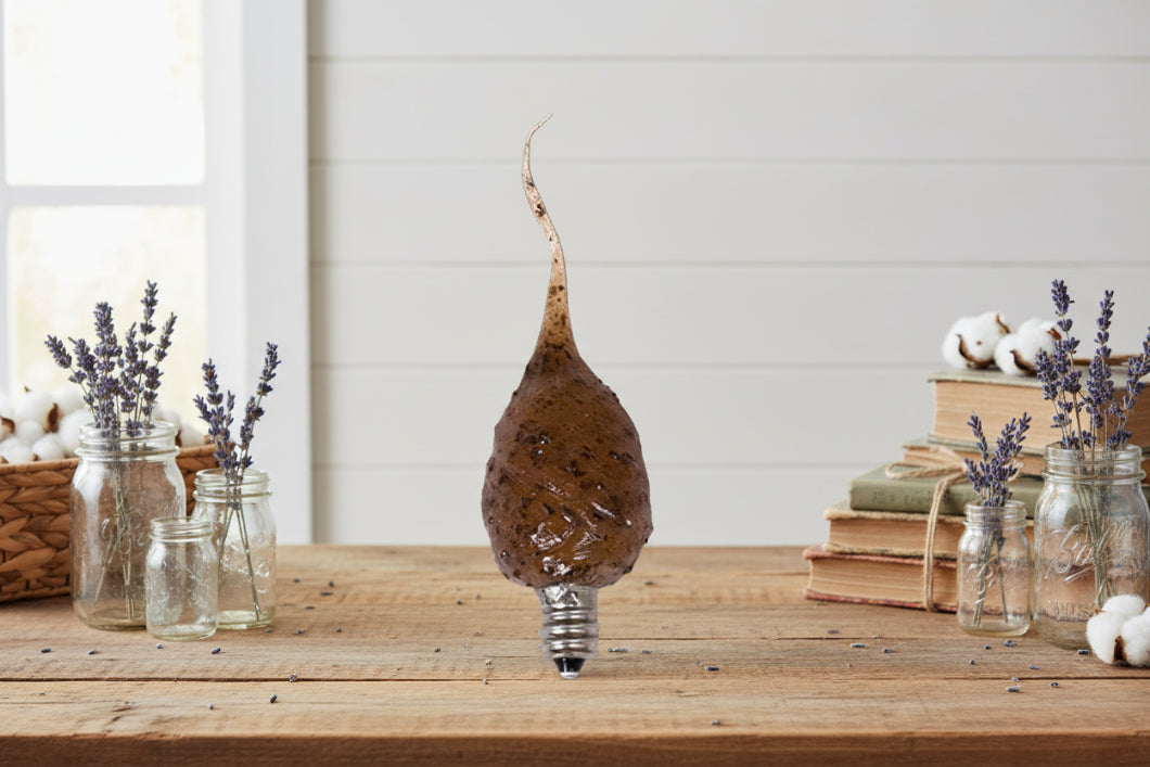 Primitive/Farmhouse 4 watt Cinnamon Clove Scented Silicone Light Bulb - The Primitive Pineapple Collection