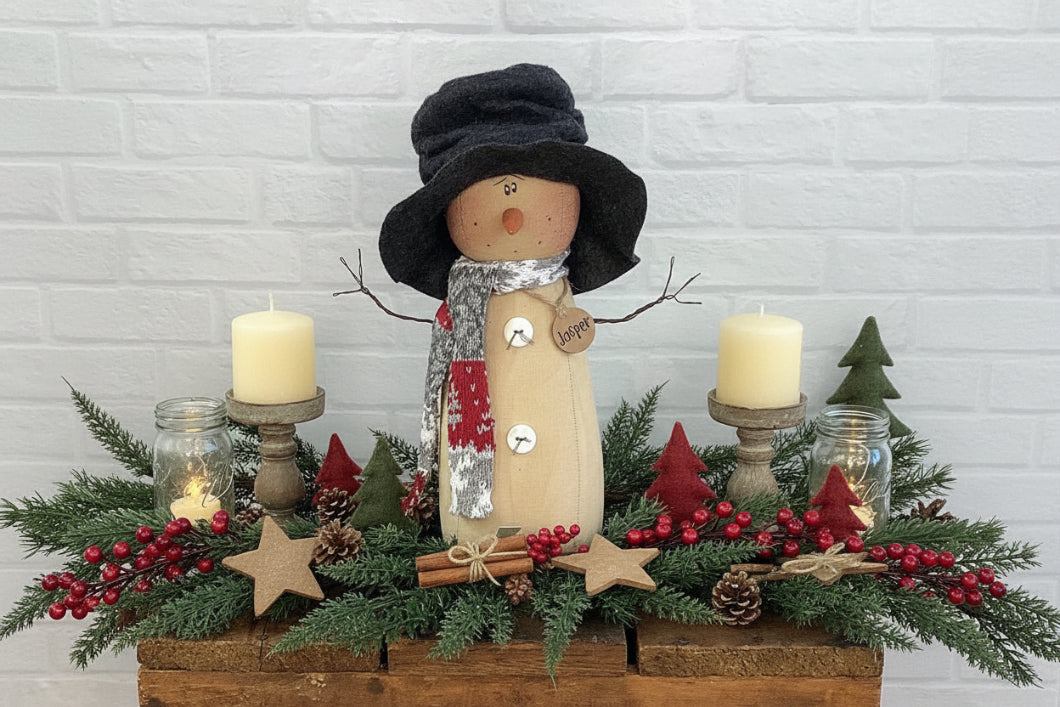 Honey and Me Christmas Jasper the Snowman C22325 - The Primitive Pineapple Collection