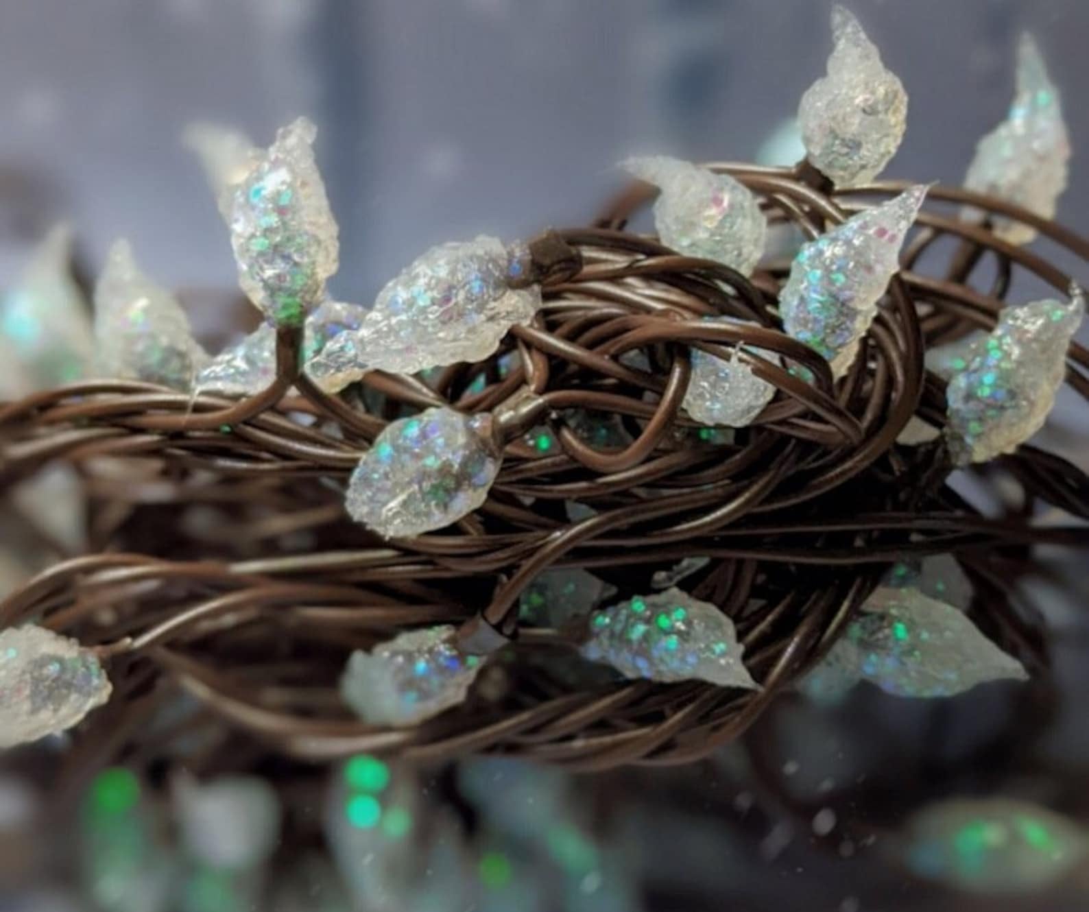 Handcrafted USA Teeny Prim Christmas Icicles 20 Ct. Rice String Light - The Primitive Pineapple Collection