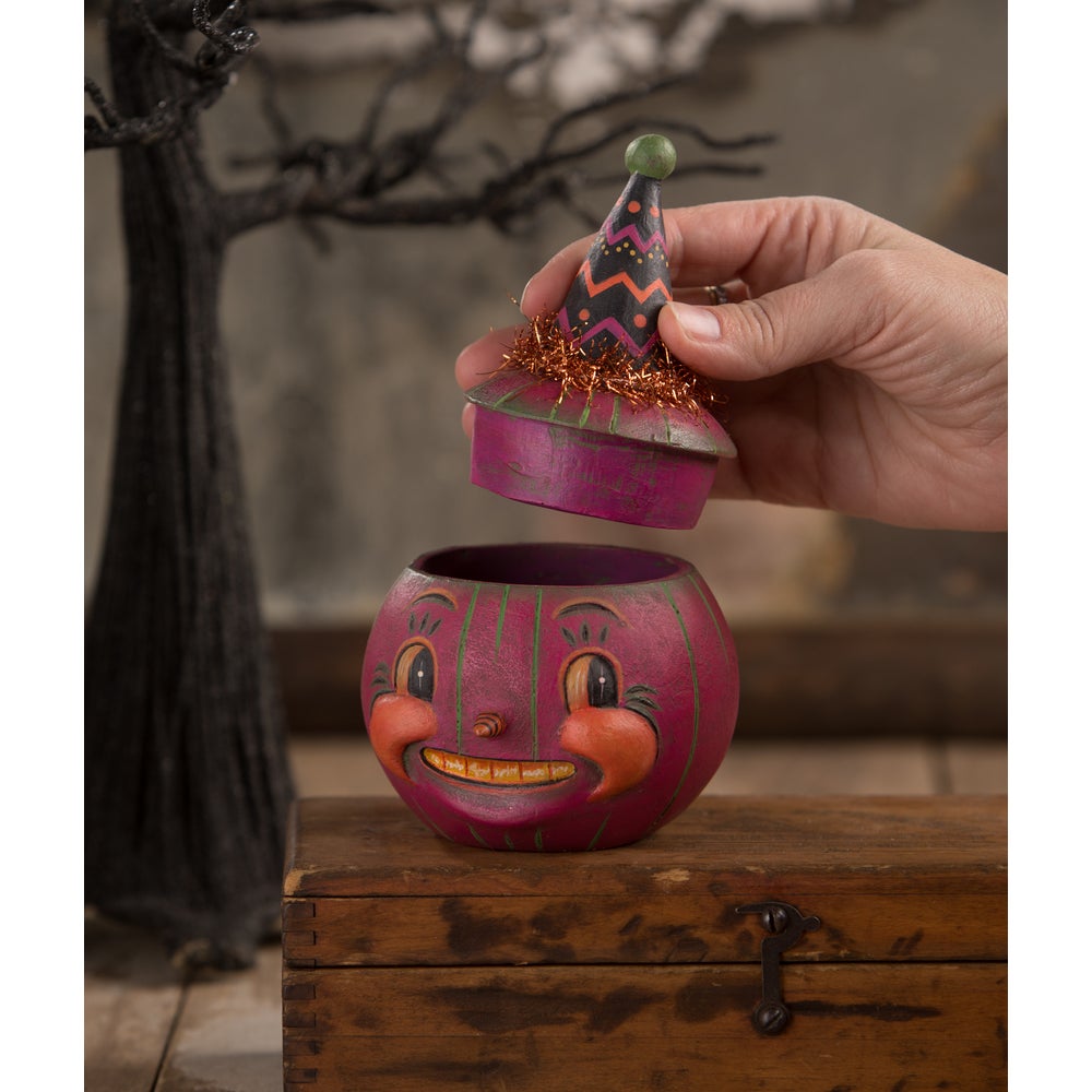 Bethany Lowe Halloween Jackie Plum - O - Ween JP3025 Johanna Parker - The Primitive Pineapple Collection