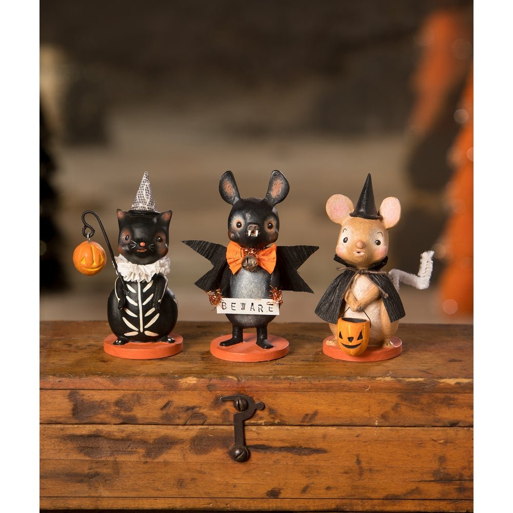 Bethany Lowe Halloween Little Witchy Mouse ML3095 - The Primitive Pineapple Collection