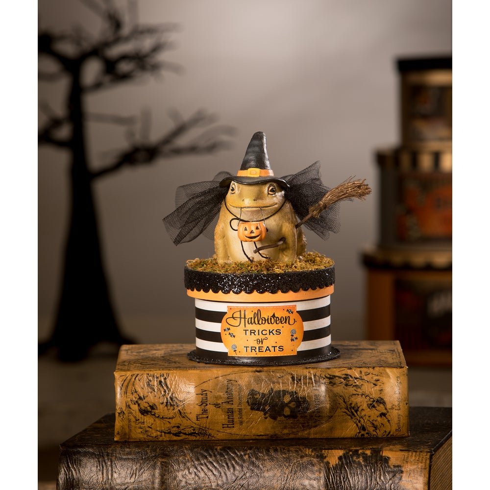 Bethany Lowe Halloween Witchy Toad On Box TL2348 - The Primitive Pineapple Collection