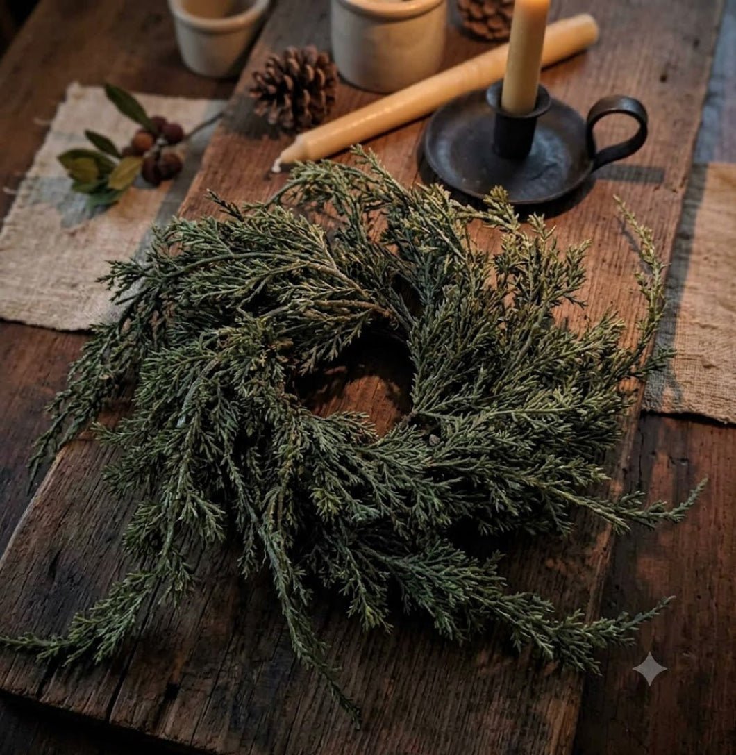 Primitive Colonial Christmas 1.5" Dripping Soft Touch Juniper Candle Ring - The Primitive Pineapple Collection