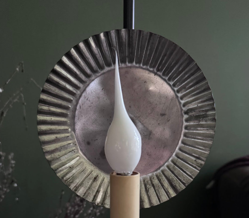 Primitive/Farmhouse 5 watt White Silicone Light Bulb