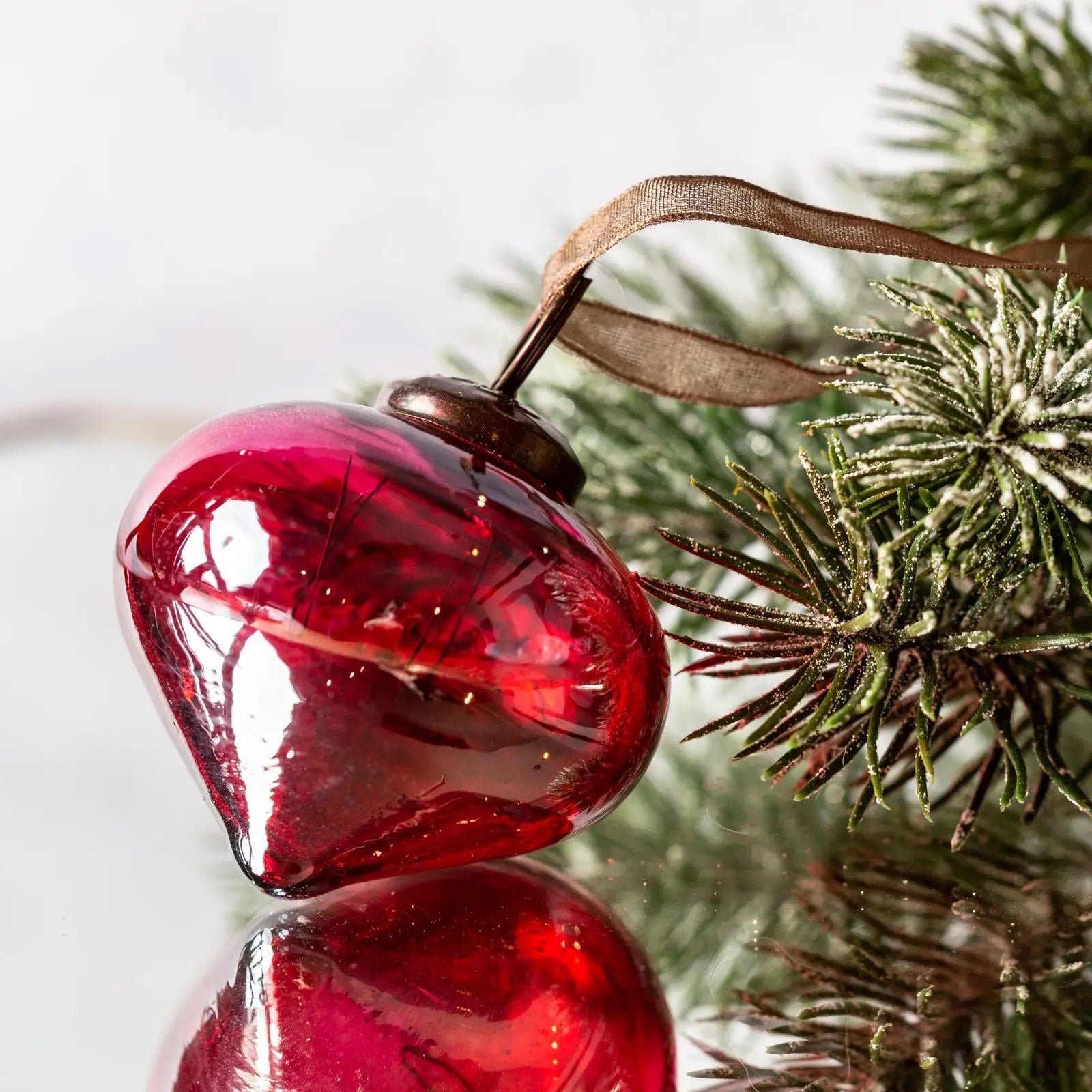 Handcrafted Christmas 2" Luster Glass Lantern shape Ornaments - The Primitive Pineapple Collection