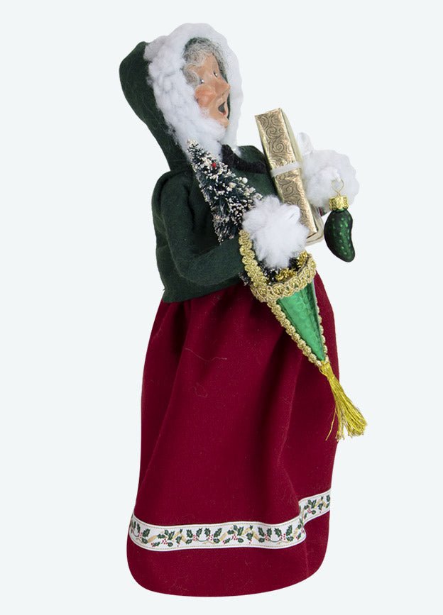 Primitive Colonial Byers Choice Christmas Mrs Santa Claus w/Ornaments 3231W - The Primitive Pineapple Collection
