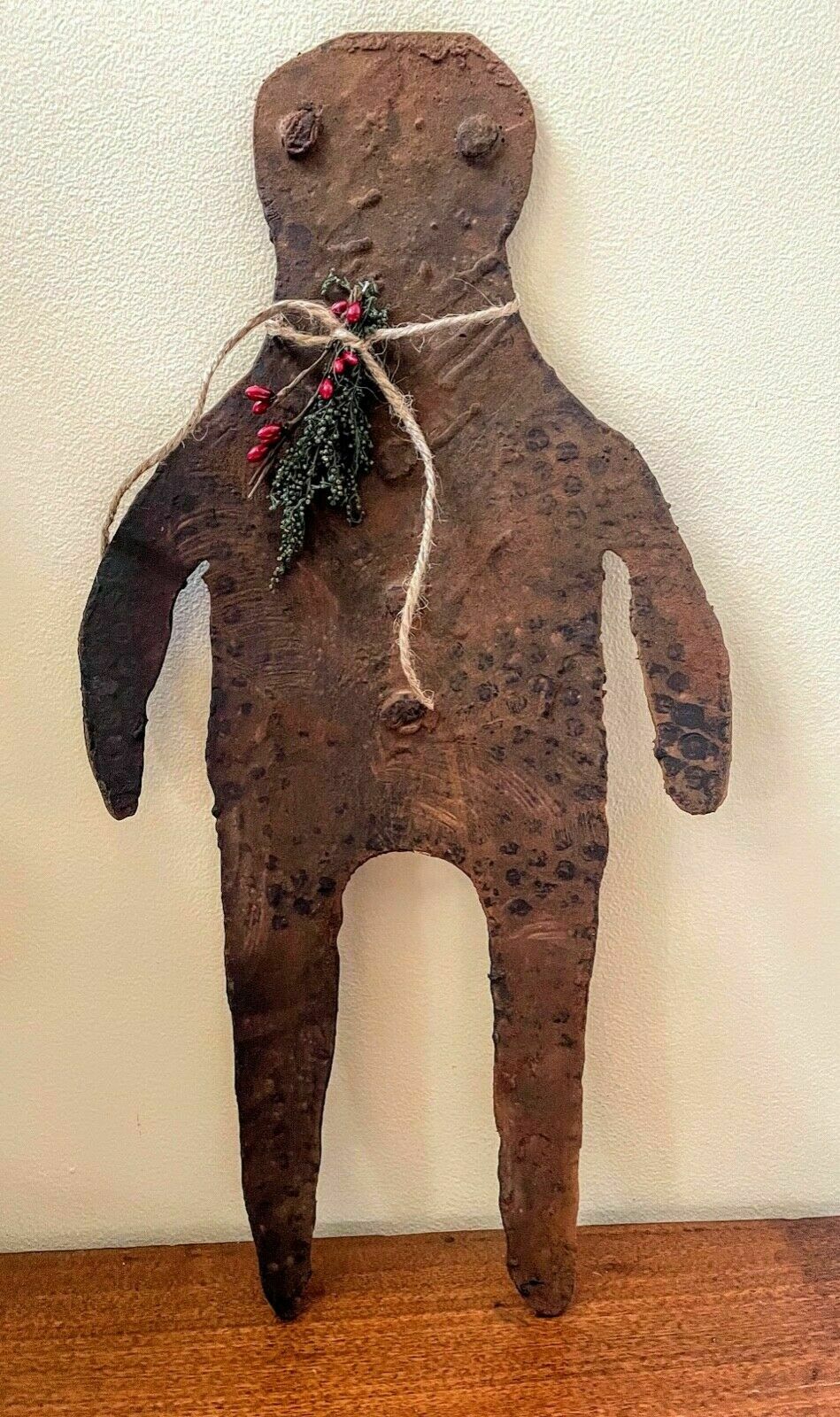Primitive Colonial Wax Dipped Cinnamon Dusted XL Gingerbread Man 18.5&quot; - The Primitive Pineapple Collection