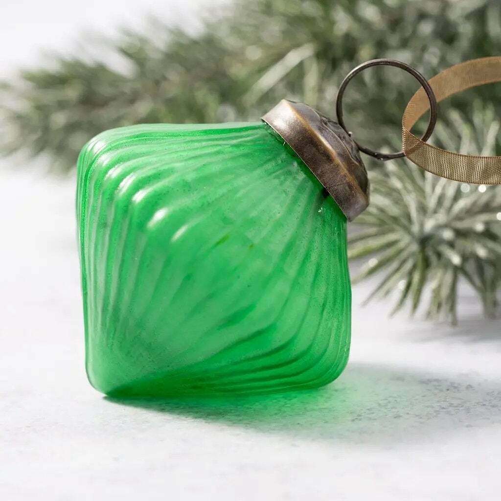 Christmas Handmade 2" Medium Glass Kite Shaped Christmas Bauble - The Primitive Pineapple Collection