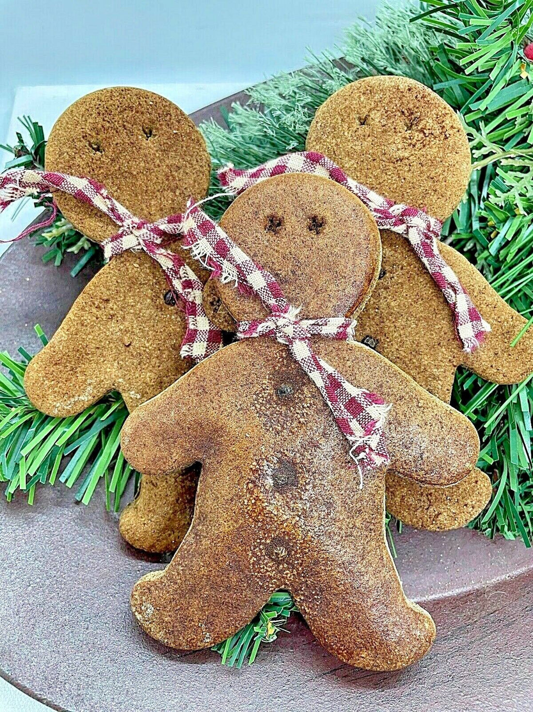 Primitive Colonial Christmas 3 pc Gingerbread Men w/ Homespun Fabric Bowl Filler - The Primitive Pineapple Collection