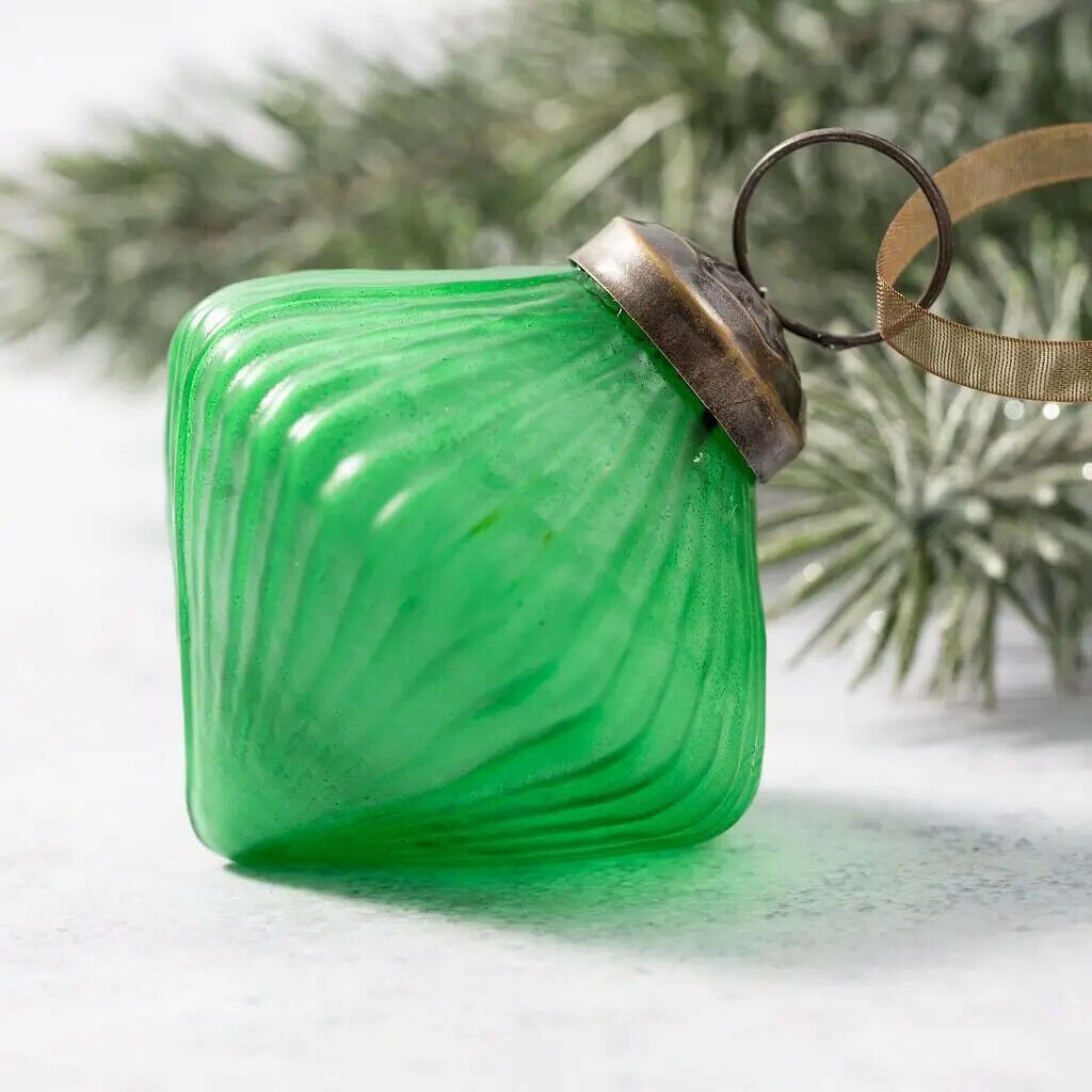 Christmas Handmade 2" Medium Glass Kite Shaped Christmas Bauble - The Primitive Pineapple Collection