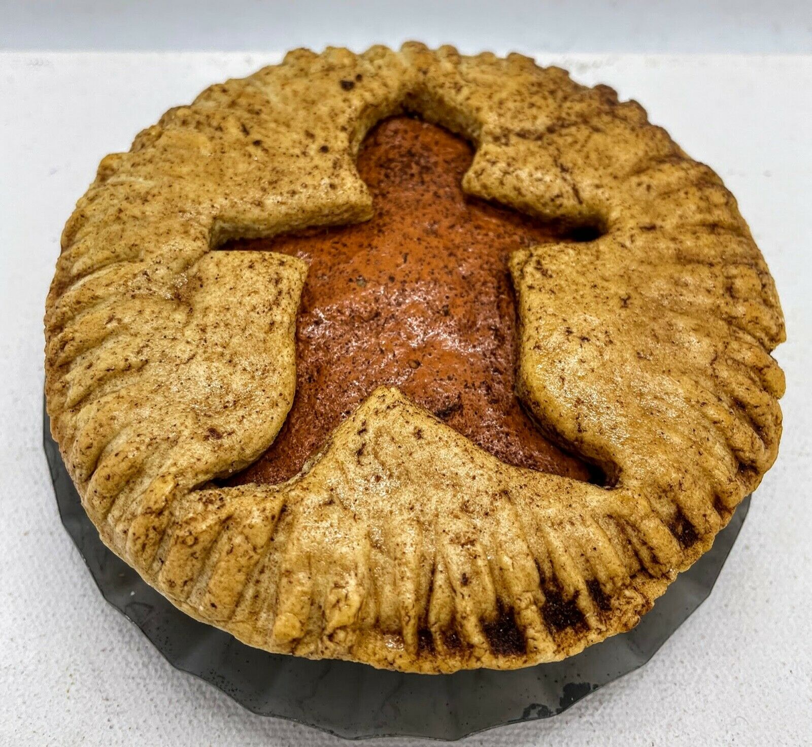 Primitive Colonial Christmas 4” Gingerbread Pumpkin Pie Choice of Scent - The Primitive Pineapple Collection