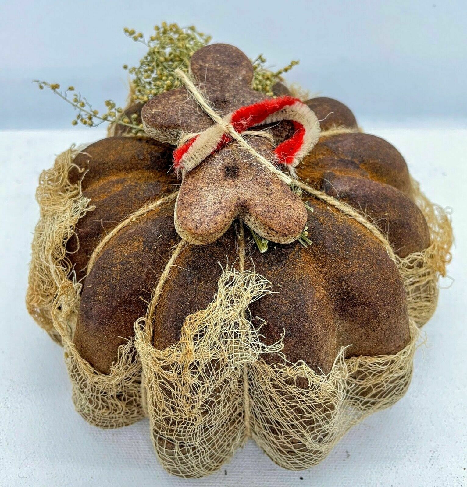 Primitive Colonial Christmas Large Scented Gingerbread Pantry Cake - The Primitive Pineapple Collection