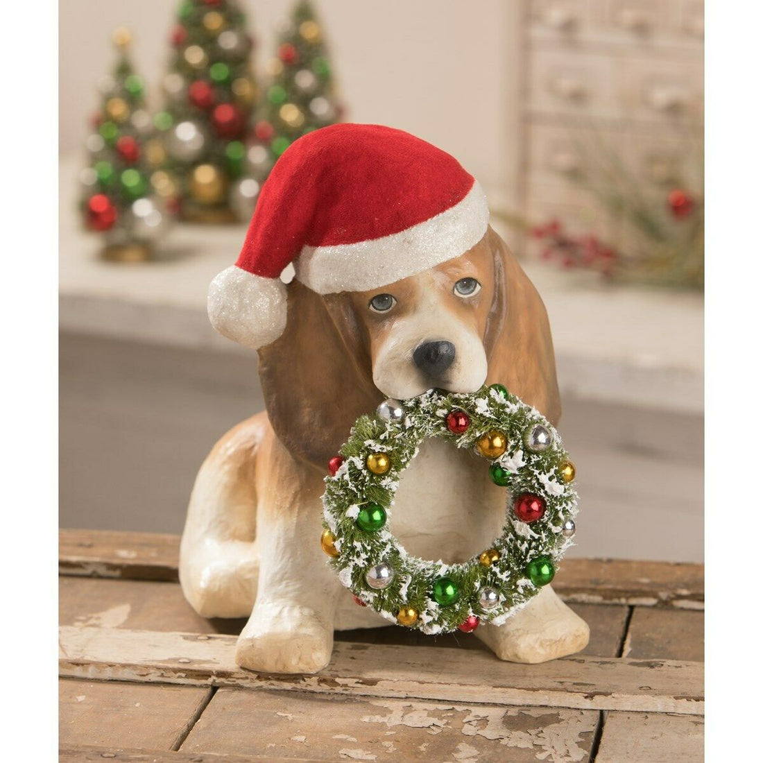 Bethany Lowe christmas puppy with wreath tj0179 - The Primitive Pineapple Collection